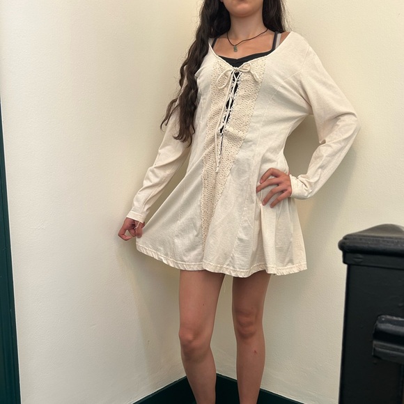 Vintage 1970's style Off-White Lace up Beach /Swim Cover Up - Picture 5 of 10